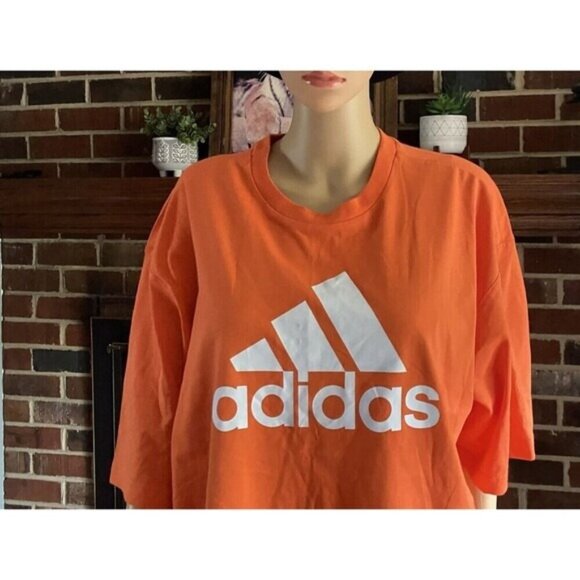 Adidas Womens Plus Size Multi Sports Short Sleeve Shorter Length T-Shirt M new - Picture 11 of 16